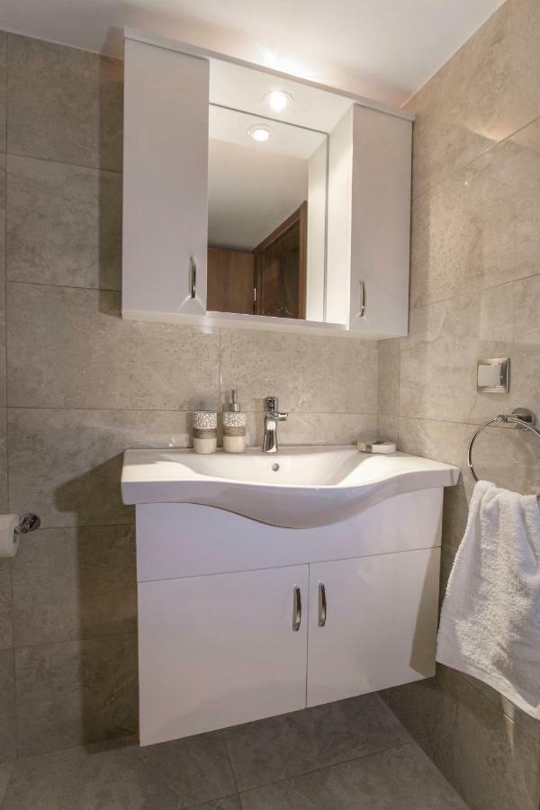 Spacious & Convenient Place Near Acropolis Museum By Ghh アテネ エクステリア 写真